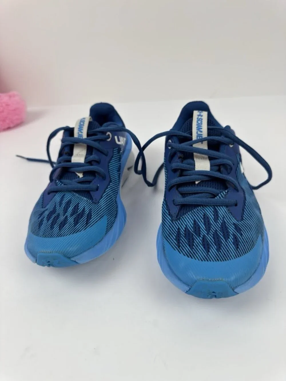 Under Armour Kids UA MACH 9.6 Blue Sneakers Size 5Y